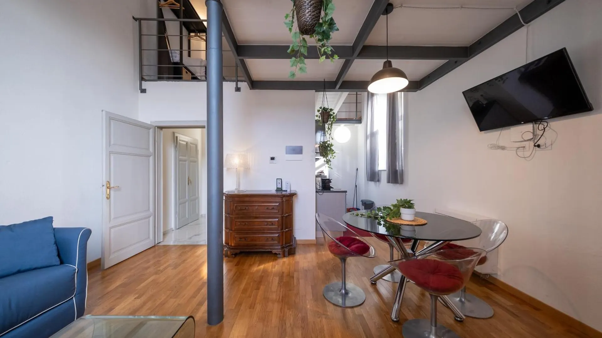 Lungarno Buozzi 7 Apartments بيزا