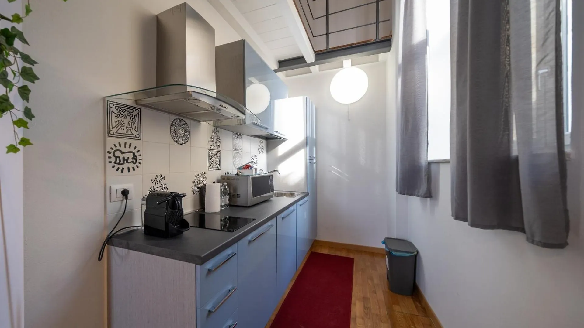 Lungarno Buozzi 7 Apartments بيزا 0*,