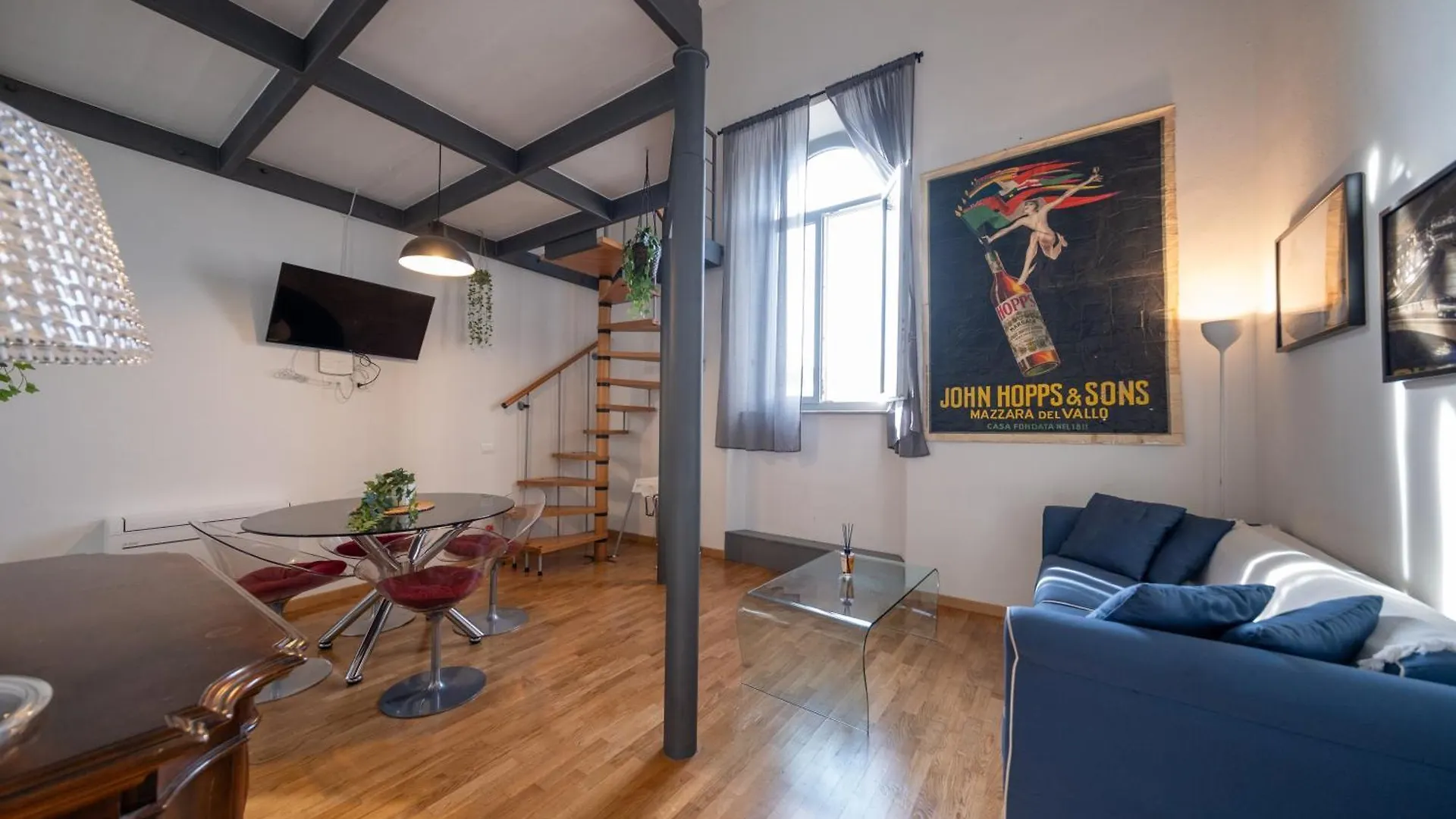 Lungarno Buozzi 7 Apartments بيزا 0*,
