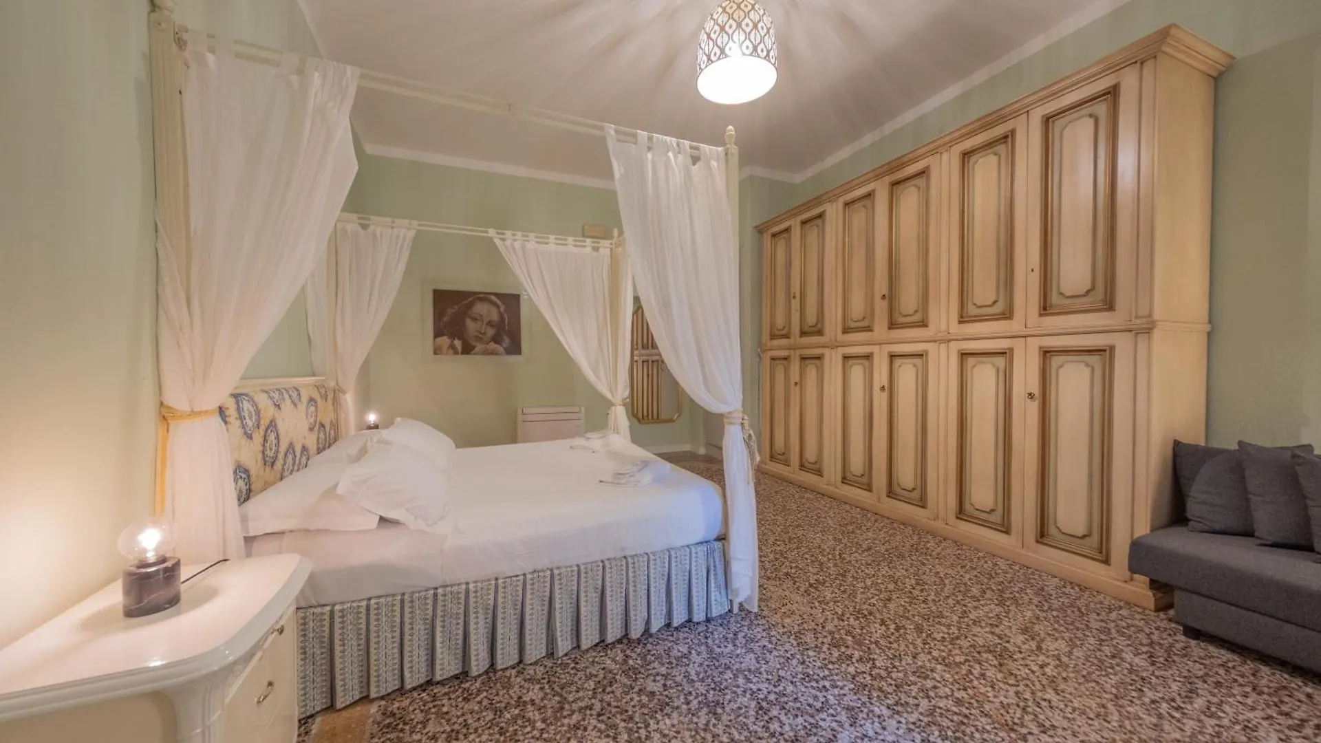 Lungarno Buozzi 7 Apartments بيزا إيطاليا