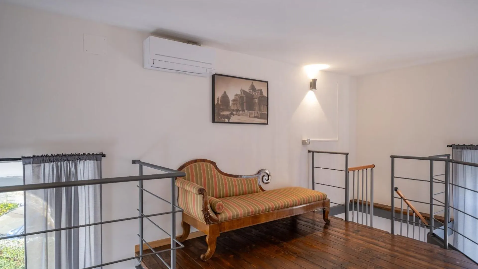 Lungarno Buozzi 7 Apartments Pisa Italië